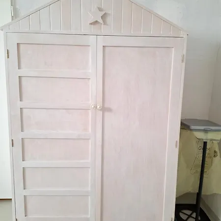 N° 14 Prázdninový dům *