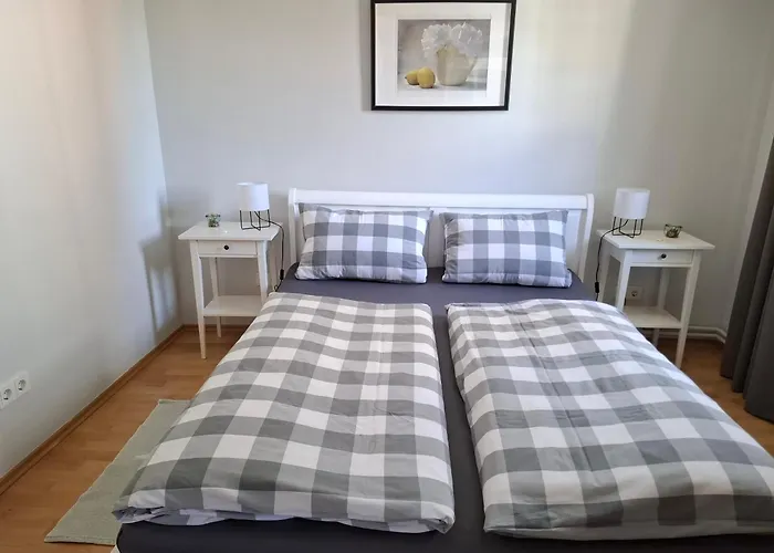 N° 14 Semesterbostad *